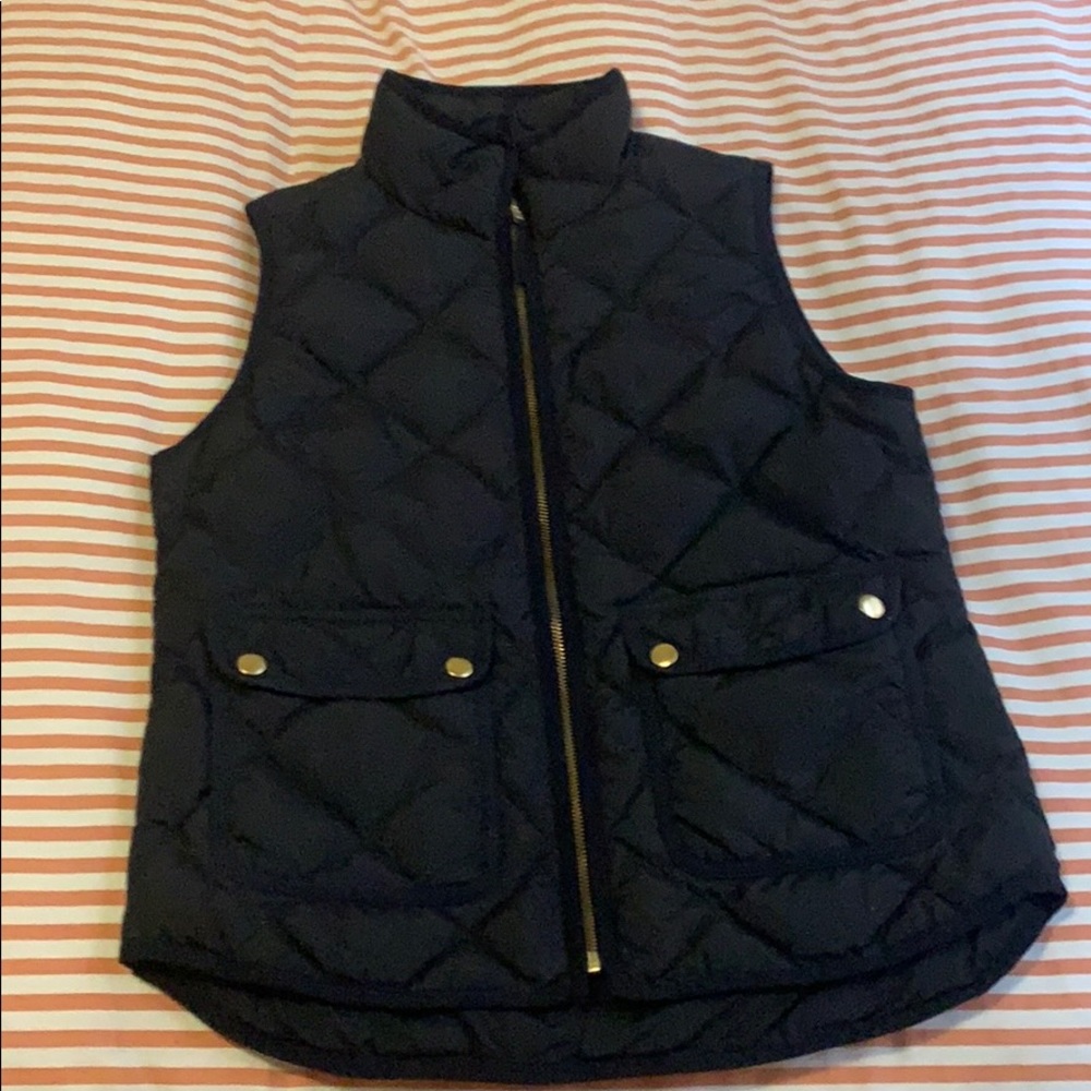 LIKE NEW JCrew Quilted Black Vest, Size Small